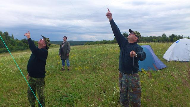 188 Napinanie kotvenia druheho stoziaru.jpg